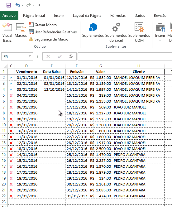 Calendário na célula Excel